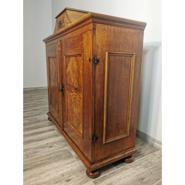 Brown Baroque Cabinet in Wood For Sale - Image 8 of 18