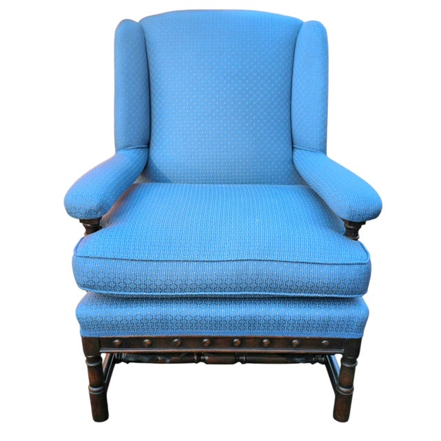 This Antique Stickley Bros. Grand Rapids Lounge Chair is a distinguished and exemplary early 20th-century American piece...