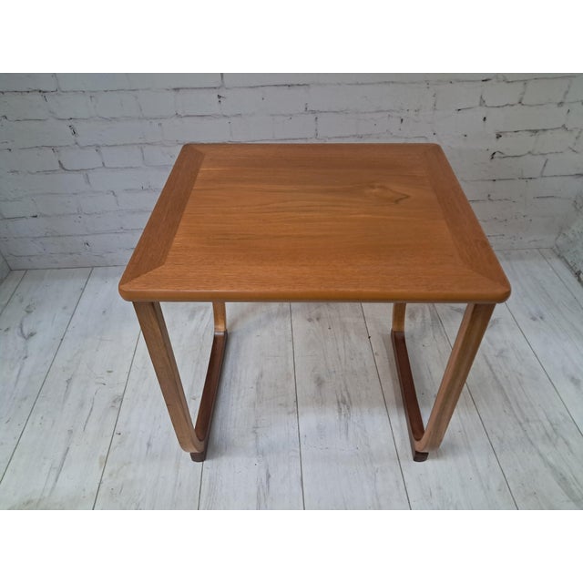 Mid-Century Modern Nesting Tables in Teak by Nathan for Parker Knoll, 1970s, Set of 3 For Sale - Image 14 of 18