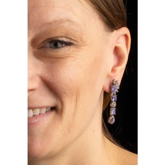 Contemporary 1990s Faceted Tanzanite and Diamond Drop Dangle Earrings, Pair For Sale - Image 3 of 4