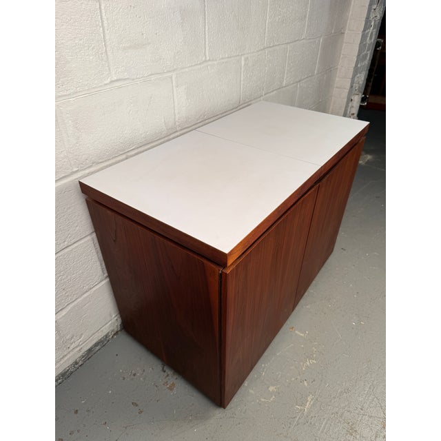 Mid 20th Century Solid Teak Rolling Bar For Sale In New York - Image 6 of 16