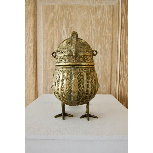 Indian Gilt Bronze Dhokra Owl Sculptural Box, Early 20th Century For Sale - Image 4 of 8