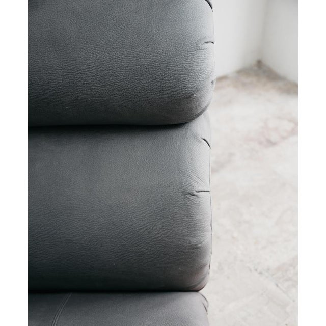 Gray Vintage Modernism Contemporary Waves Armchair, 1980s For Sale - Image 8 of 11