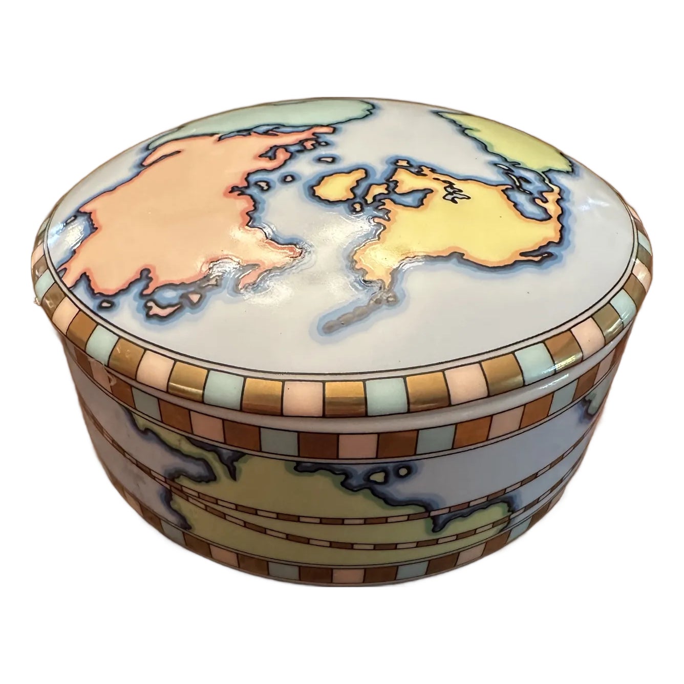 Tiffany ワールドマップ　ボンボニエール 1970s Tiffany $ Co. World Map Globe Trinket/ Jewelry Box | Chairish