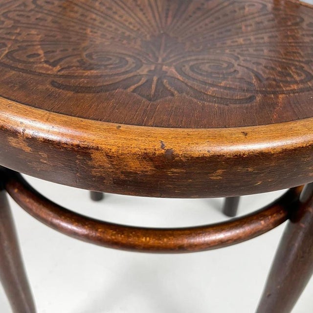 Austrian Wooden Chairs with Round Decoration from Mundus,1890s, Set of 6 For Sale - Image 15 of 18