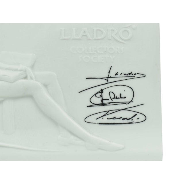 Late 20th Century Handmade Lladró Collectors Society Porcelain Plaque Featuring Don Quixote Bas With Founder Signatures For Sale - Image 5 of 8
