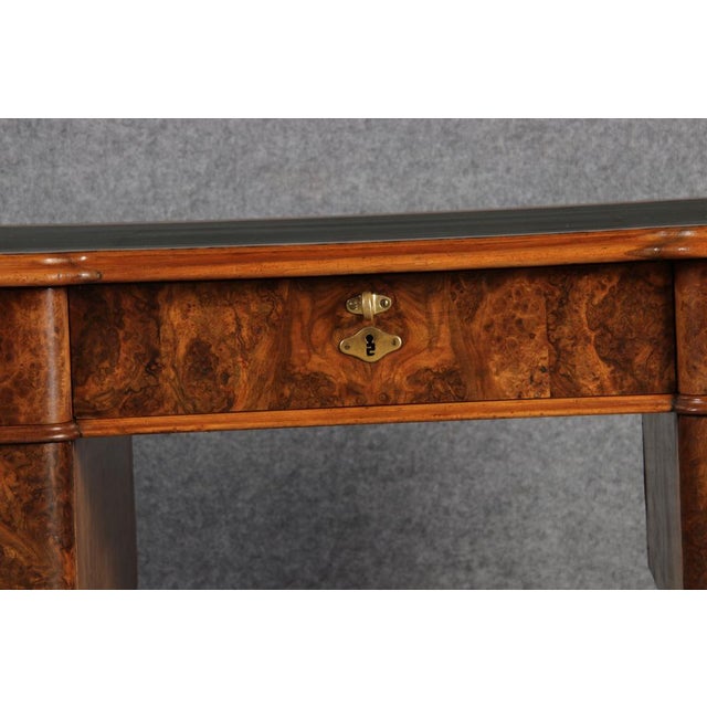 Wood Antique Desk in Walnut, 1850 For Sale - Image 7 of 18