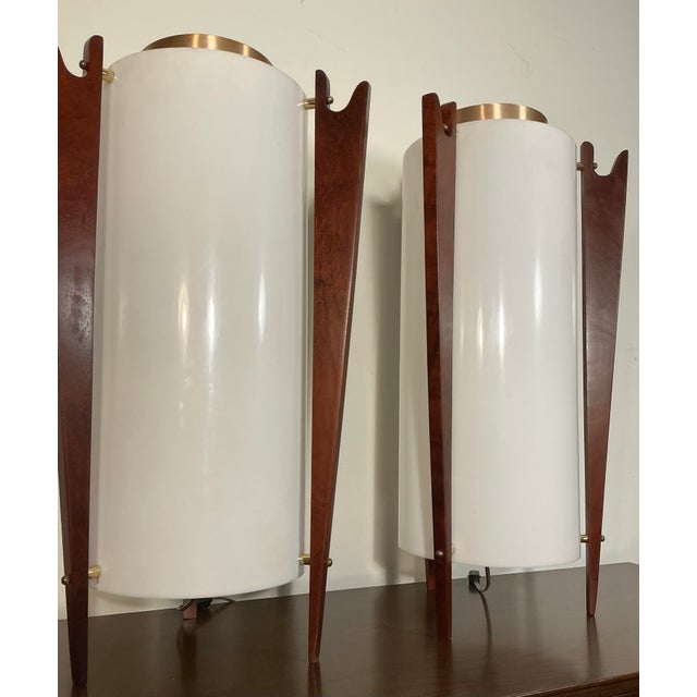 Vintage Mid-Century Modern Sculptural Walnut and Brass Torchiere Table Lamps - A Pair For Sale In Greenville, SC - Image 6 of 12