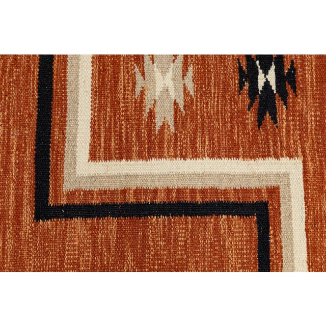 Modern Navajo Style Hand-Knotted Wool Rug – Terracotta Geometrical Cross Design For Sale - Image 9 of 9