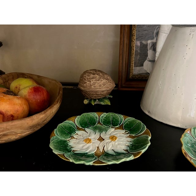 Green Holdcraft Pond Lily Dishes, Set of 2, C. 1880. For Sale - Image 8 of 11
