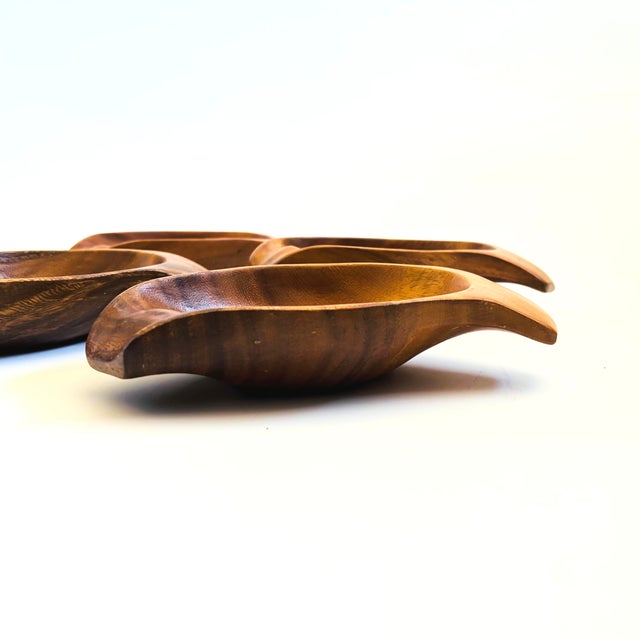 Vintage Wood Salad Bowls - Set of 4 For Sale In San Francisco - Image 6 of 10