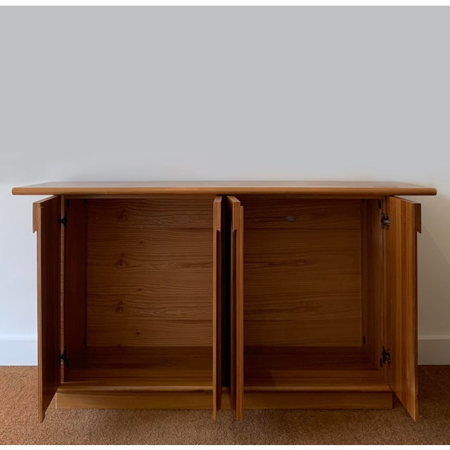 French Four Door Sideboard in Elm with Brass Inserts, 1960s For Sale - Image 9 of 10