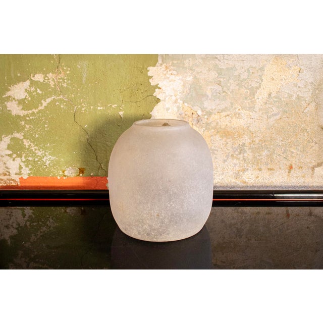 Glass White Scavo Glass Vase from Seguso, Murano, 1960s For Sale - Image 7 of 7