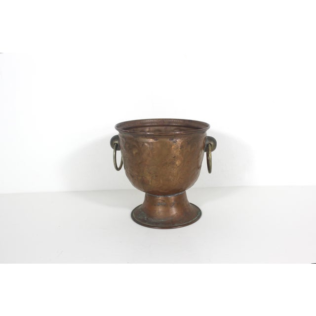 Farmhouse Early 20th Century Primitive Rustic Hammered Copper Planter With Handles, Indoor Garden, Office Decor, England English Style, Rich Patina Old For Sale - Image 3 of 11