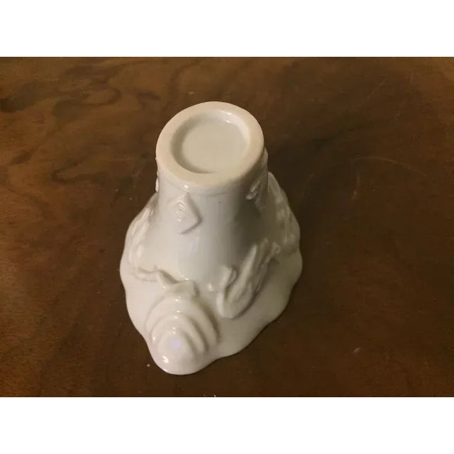 Antique 19th Century Chinese Monochrome Blanc de Chine Porcelain Libation Cup For Sale - Image 9 of 11