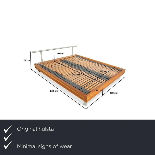 The Hülsta bed is made of a high-quality wooden frame, including a slatted base. This ensures a high degree of durability...