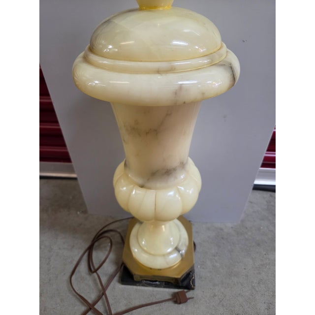 Classical Roman 1960s Classical Roman Alabaster Urn Lamp For Sale - Image 3 of 4