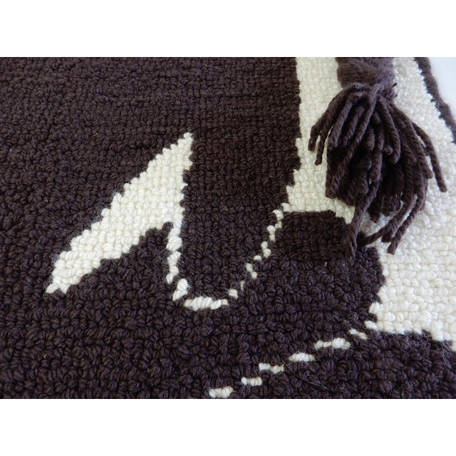 1960s Brazilian Textile Art Tapestry signed Leao For Sale In Las Vegas - Image 6 of 9