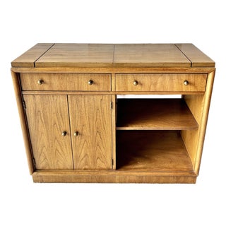 Vintage Mid Century Modern Bar Cabinet For Sale