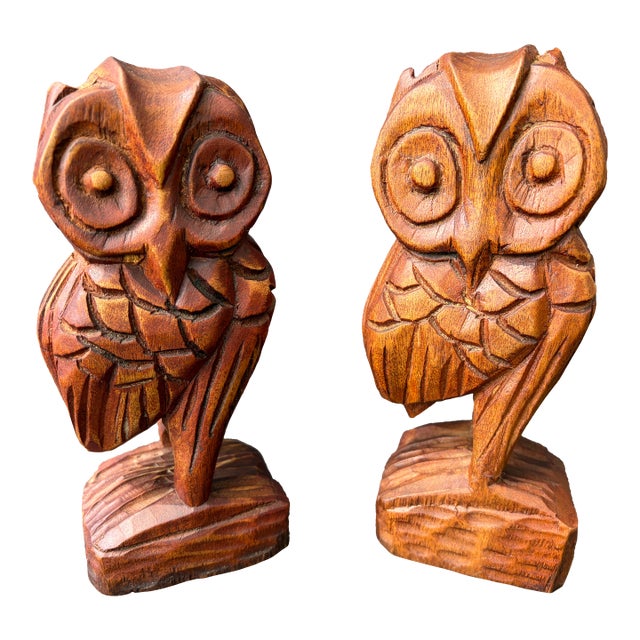 Vintage Carved MC Wooden Owls a Pair For Sale