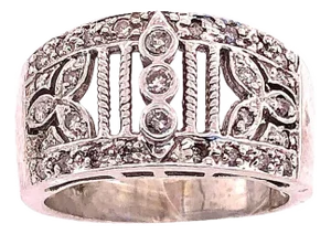 14 Karat White Gold Contemporary Ring With Round Diamonds
