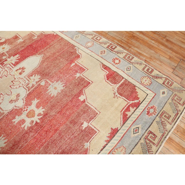 Cabin Square Size Vintage Turkish Anatolian, 9'4'' X 10'4'' For Sale - Image 3 of 11