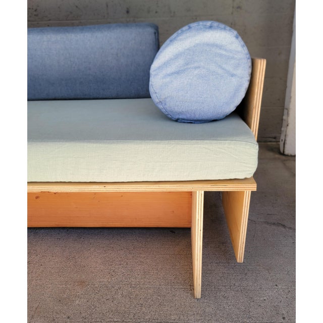 Mid-Century Modern Mid-Century Modern Style Daybed / Sofa For Sale - Image 3 of 18