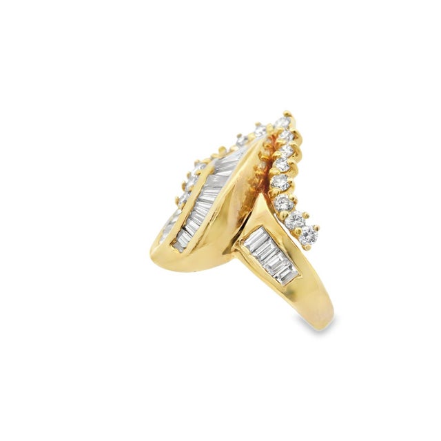 White 1990s 14k Yellow Gold Baguette and Round Diamond Cluster Ring, Size 7.25 For Sale - Image 8 of 12