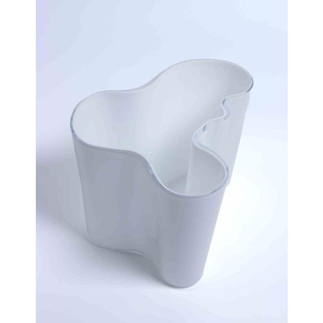 Modern Vintage Art Glass Vase by Alvar Aalto for Iittala, Finland, 1980s For Sale - Image 3 of 8