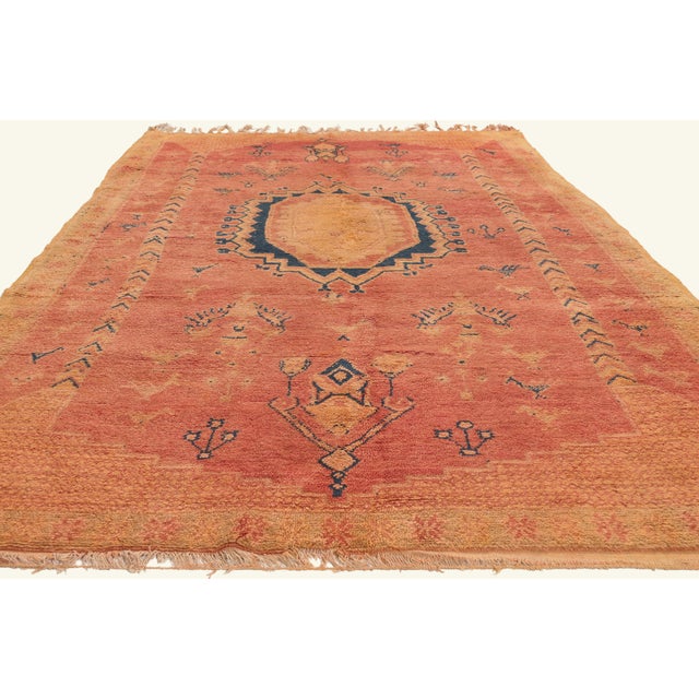 Moroccan Vintage Taznakht Moroccan Rug, 05'05 X 09'03 For Sale - Image 3 of 10
