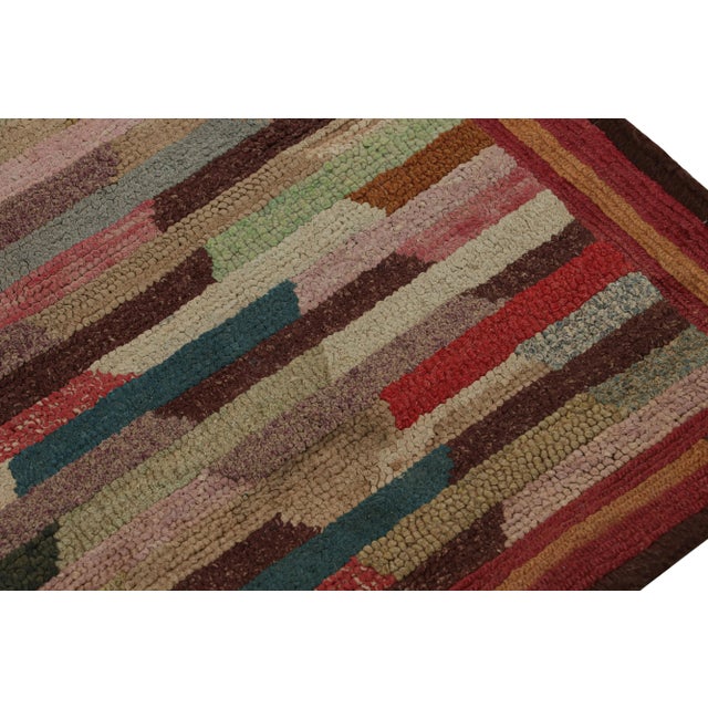 A rare 3x3 antique hooked square rug of United States provenance, handmade in wool and fabric circa 1920-1930, featuring...