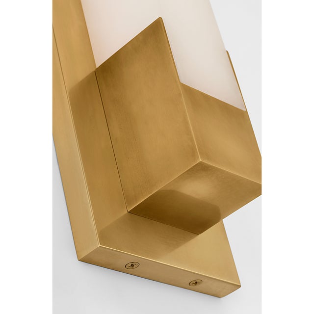 Modern Kelly Wearstler for Visual Comfort Signature Covet 16" Bracketed Bath Light in Antique-Burnished Brass with Alabaster For Sale - Image 3 of 6