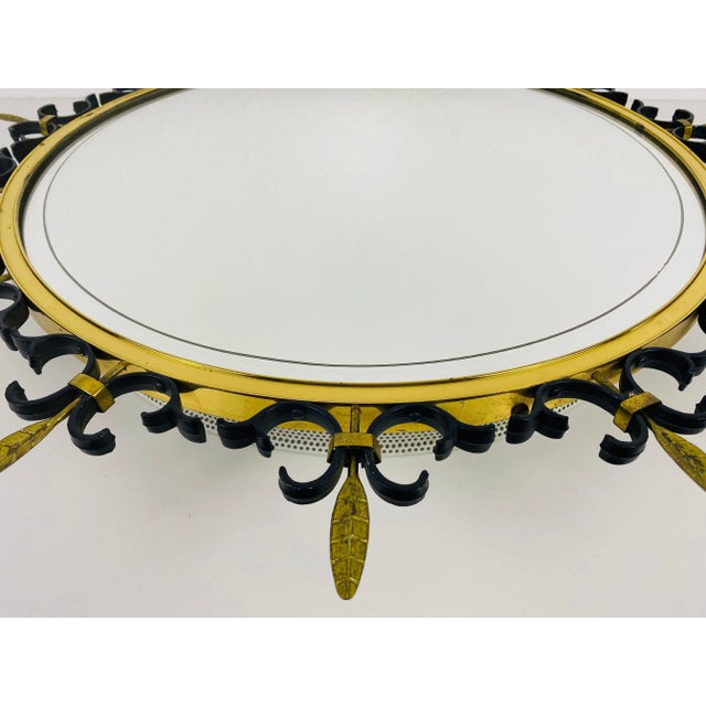 1960s Mid-Century Modern Italian Round Illuminated Brass Wall Mirror, Italy, 1960s For Sale - Image 5 of 11