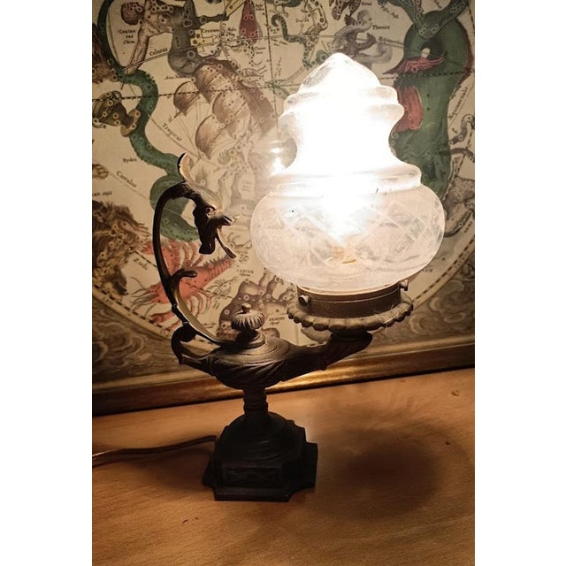 Vintage Aladdin Lamp, 1920s, in Very Good conditions. Designed 1920 to 1949 European Plug (up to 250V).The wiring of this...