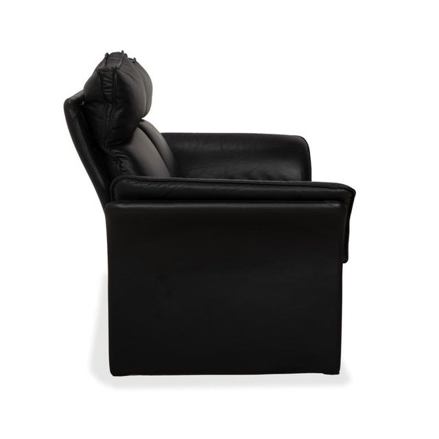 Scala Two-Seater Sofa in Leather For Sale - Image 11 of 14