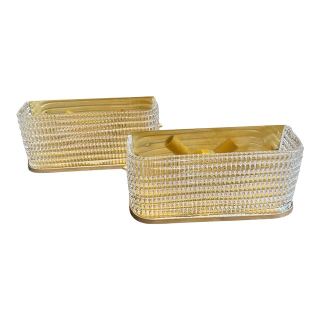 Two 1990s Mid-Century Modern Italian Brass and Glass Rectangular Wall Sconces For Sale
