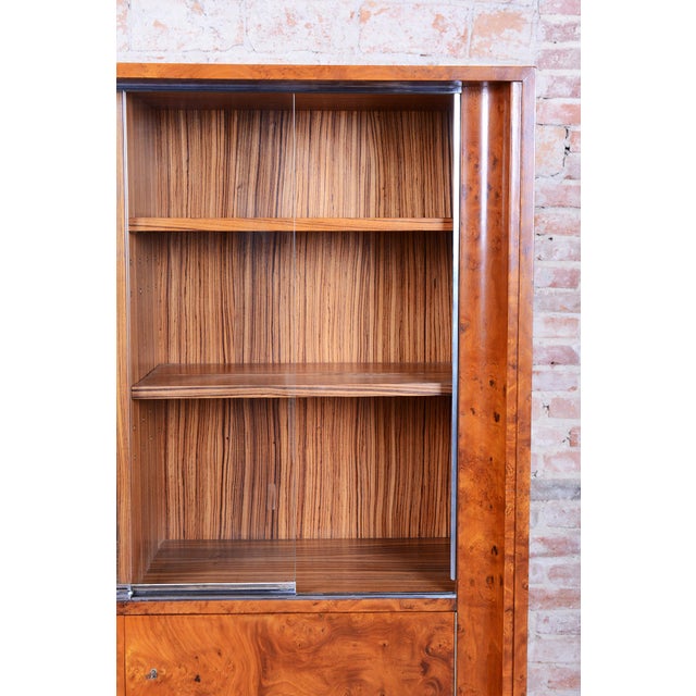 Art Deco Bookcase in Elm and Mahogany, 1920s For Sale - Image 9 of 18