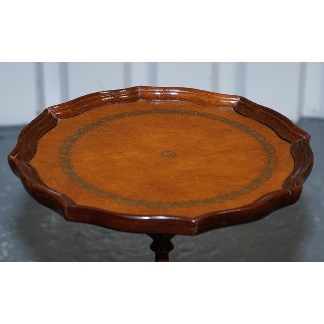 Vintage Georgian Style Tripod Table with Scalloped Edge and Brown Leather Top For Sale - Image 5 of 10