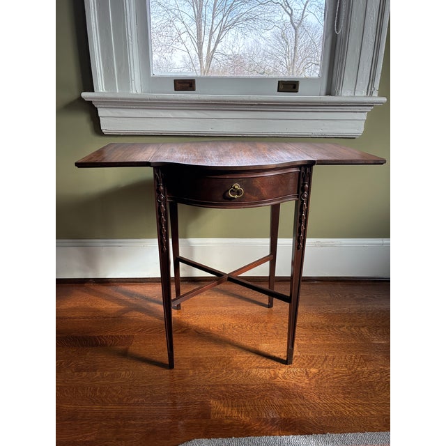 Traditional 1960s Craftique Drop-Leaf Side Table For Sale - Image 3 of 7