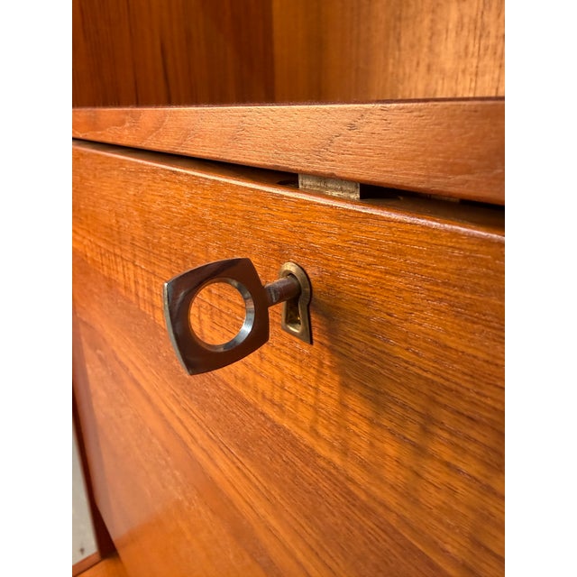 1960s Danish Teak Bookcase by Domino Møbler For Sale In New York - Image 6 of 16