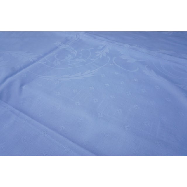 The set consists of 4 tablecloths with different designs. 1. 155x127cm 2. 145x122cm 3. 147x121cm 4. 149x120cm .