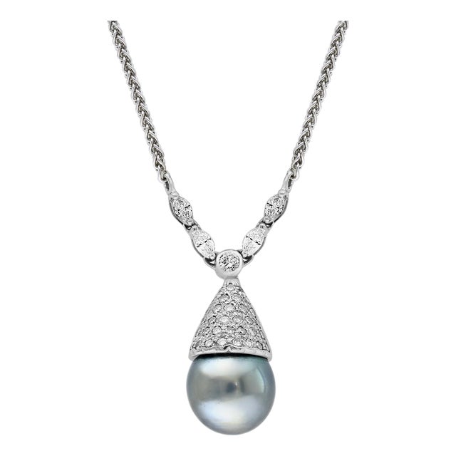14 mm Black Round Tahitian Pearl & 2 Ct Diamond 14 Kt Gold Pendant /Necklace For Sale