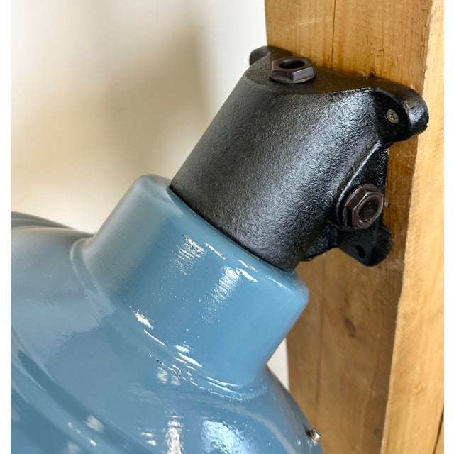 Industrial Blue Painted Factory Wall Light from Elektrosvit, 1960s For Sale - Image 6 of 15
