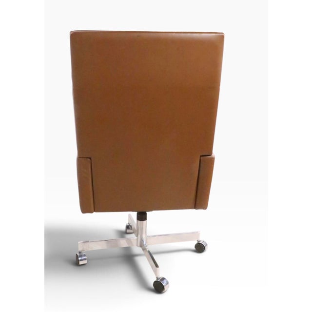 1970s Vintage Swivel Leather Desk Chair Attributed to Mueller Furniture C. 1970's For Sale - Image 5 of 11