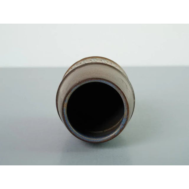 Beige Mid-Century Vase by Ulla Winblad for Alingsås, 1960s For Sale - Image 8 of 13