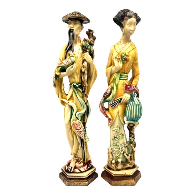 Large Vintage Chinoiserie Sculptural Figures in Resin, 1970s, Set of 2 For Sale