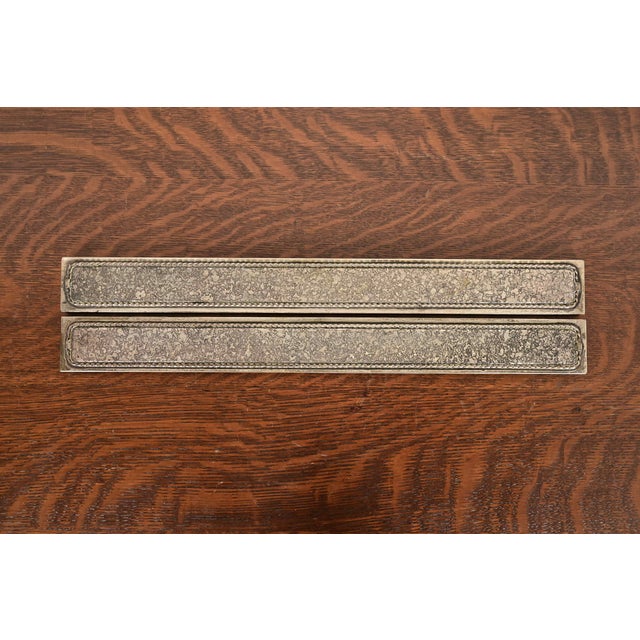 Roycroft Arts & Crafts Silver Finished Hammered Copper Blotter Ends With Leather Desk Blotter For Sale - Image 9 of 14