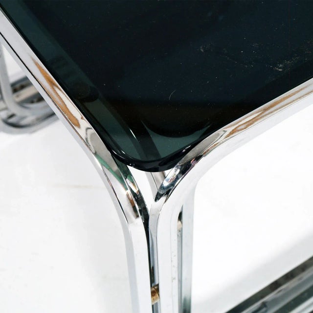 Marcel Breuer Glass & Chromed Tubular Steel Nesting Tables in the Style of Marcel Breuer, 1950s, Set of 3 For Sale - Image 4 of 6