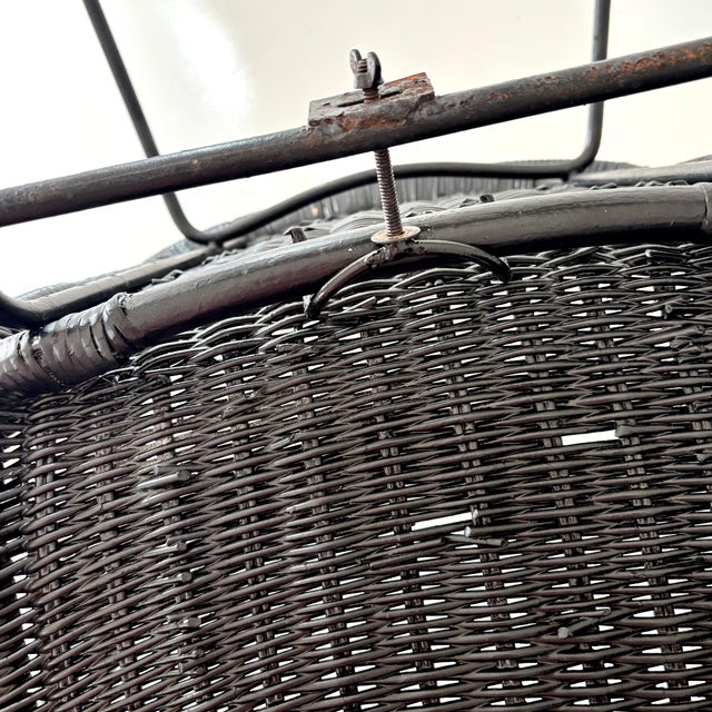 Stylish Mid Century Modern Wicker Rattan Basket Chairs Set of Four For Sale - Image 4 of 14