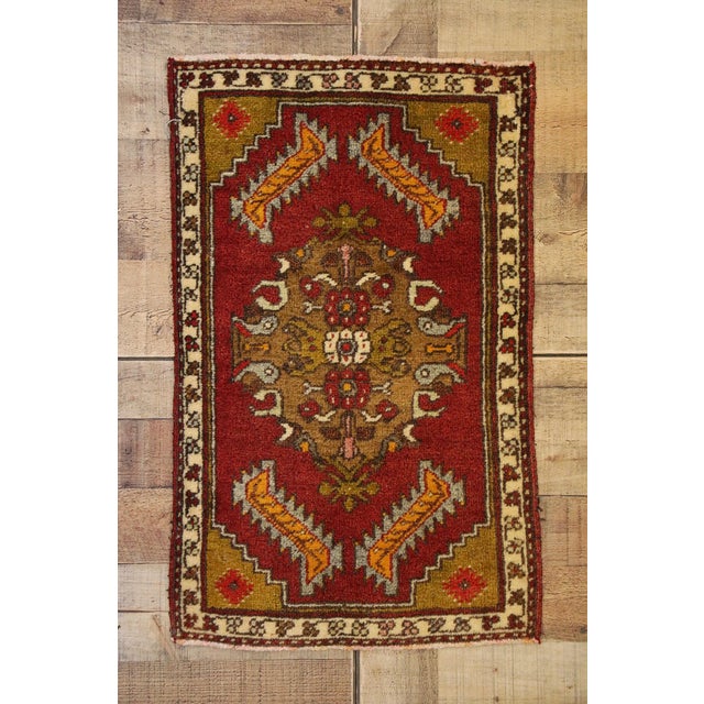 Red Vintage Turkish Yastik Rug - 01'05 X 02'03 For Sale - Image 8 of 8